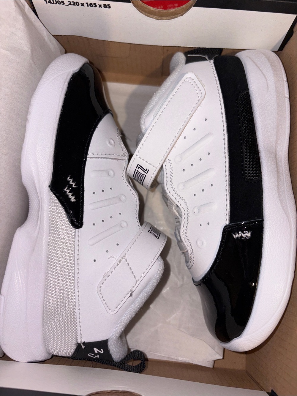 Jordan max aura 7 toddler